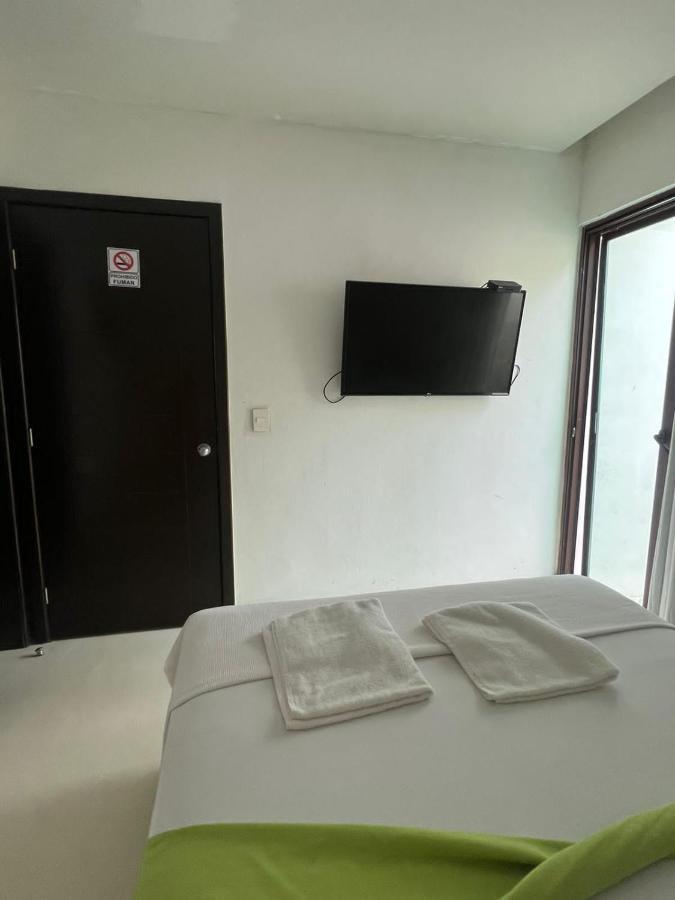 Hotel Mayari Holbox Экстерьер фото A room at the hotel