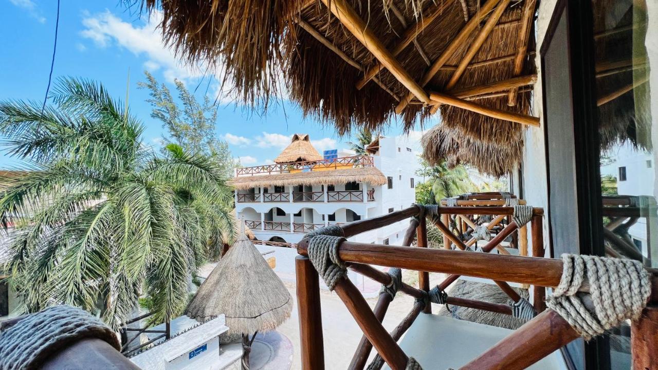 Hotel Mayari Holbox Экстерьер фото
