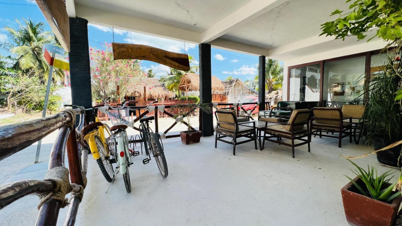 Hotel Mayari Holbox Экстерьер фото