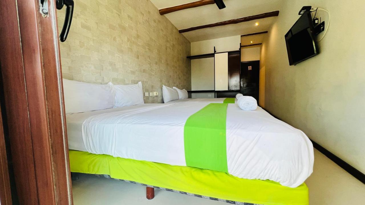 Hotel Mayari Holbox Экстерьер фото