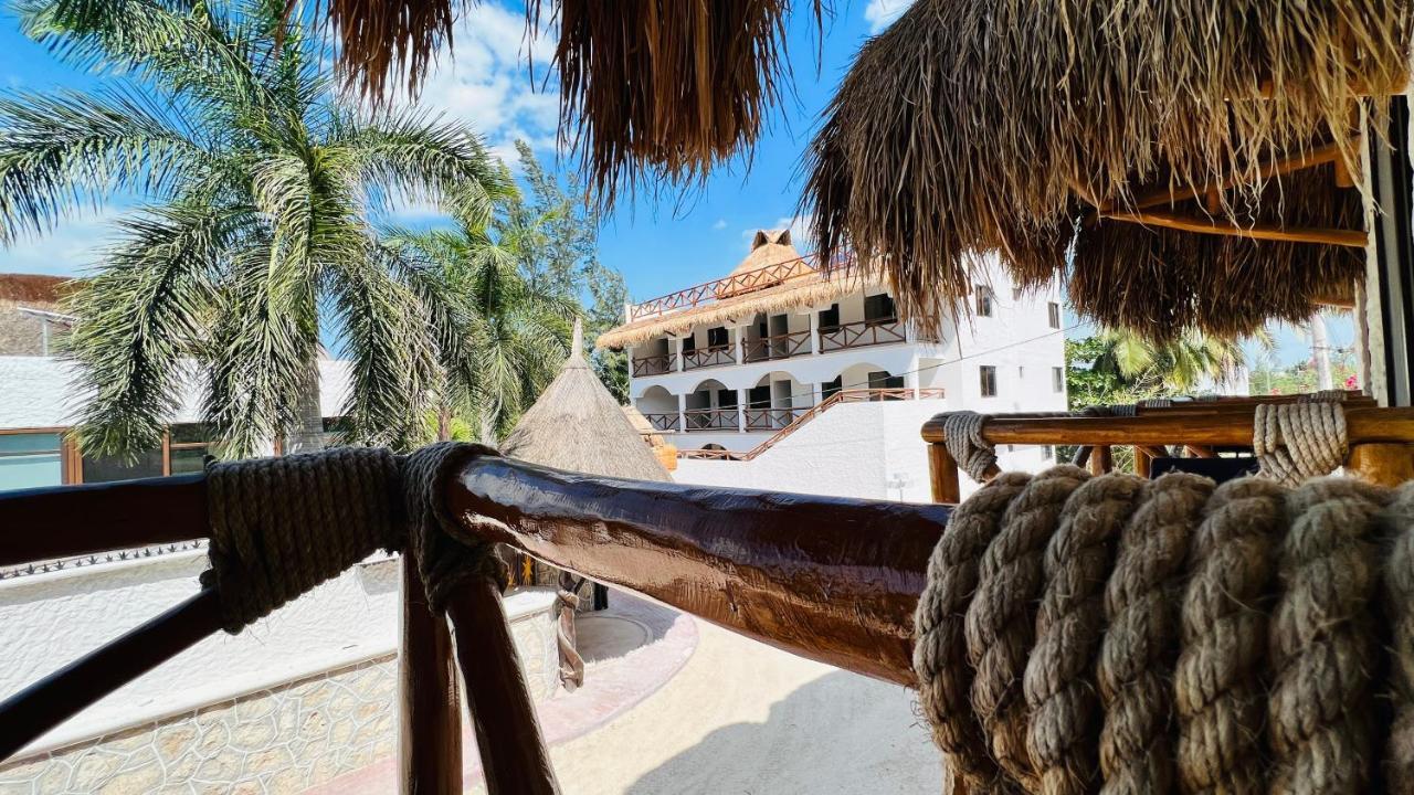 Hotel Mayari Holbox Экстерьер фото